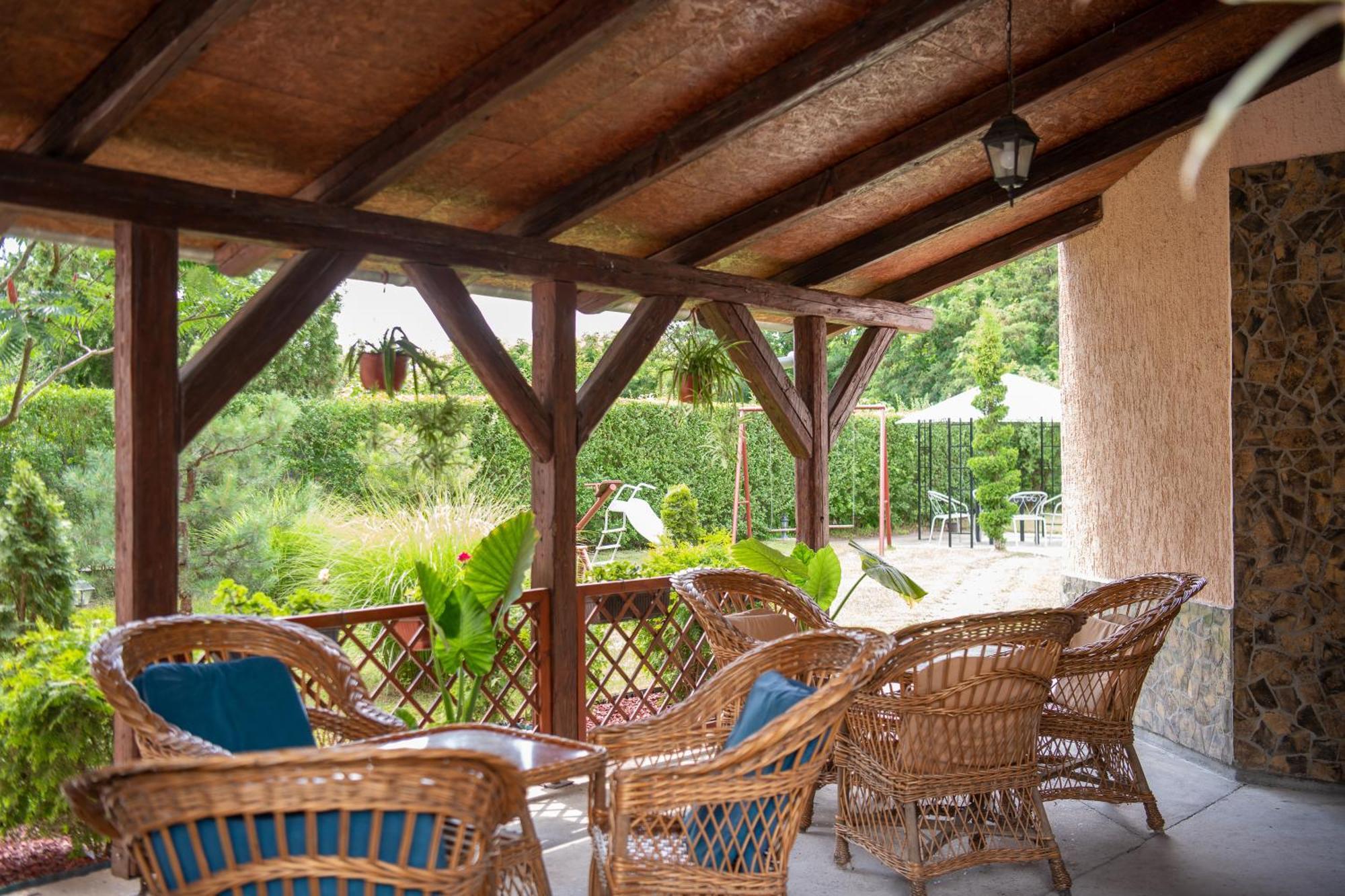 Guesthouse Kristina Palics Kültér fotó